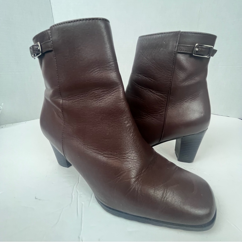 Elditas brown leather ankle boots with square toe/side buckle-Woman’s 7.5 - Picture 3 of 14